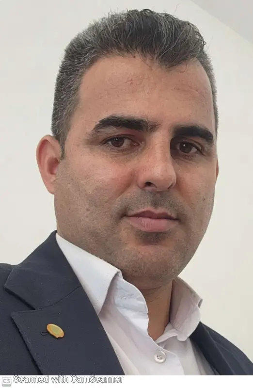 علی دشتی زنگیر