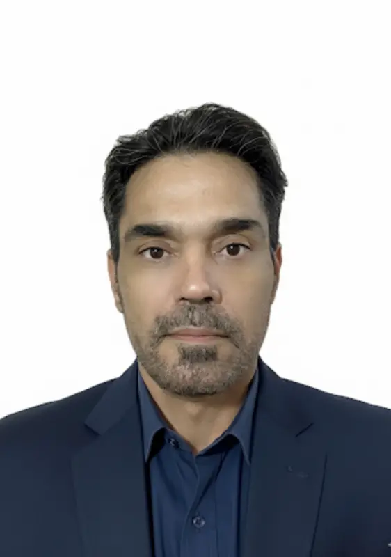 رضا عزیزی