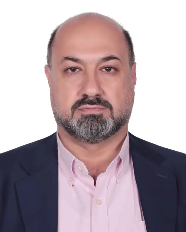 کورش یکانی فرد