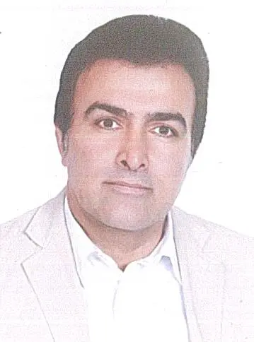 مصطفی اکبری