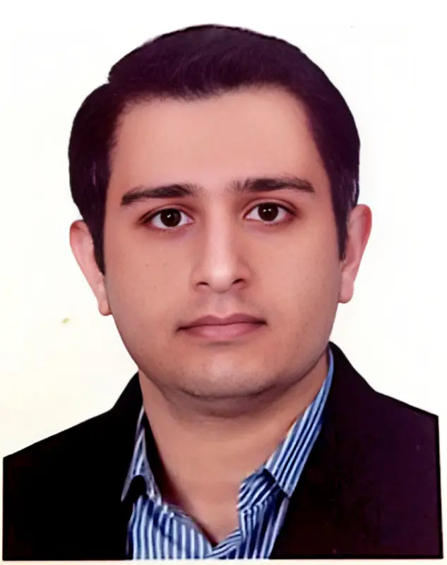 علیرضا صالحی فر