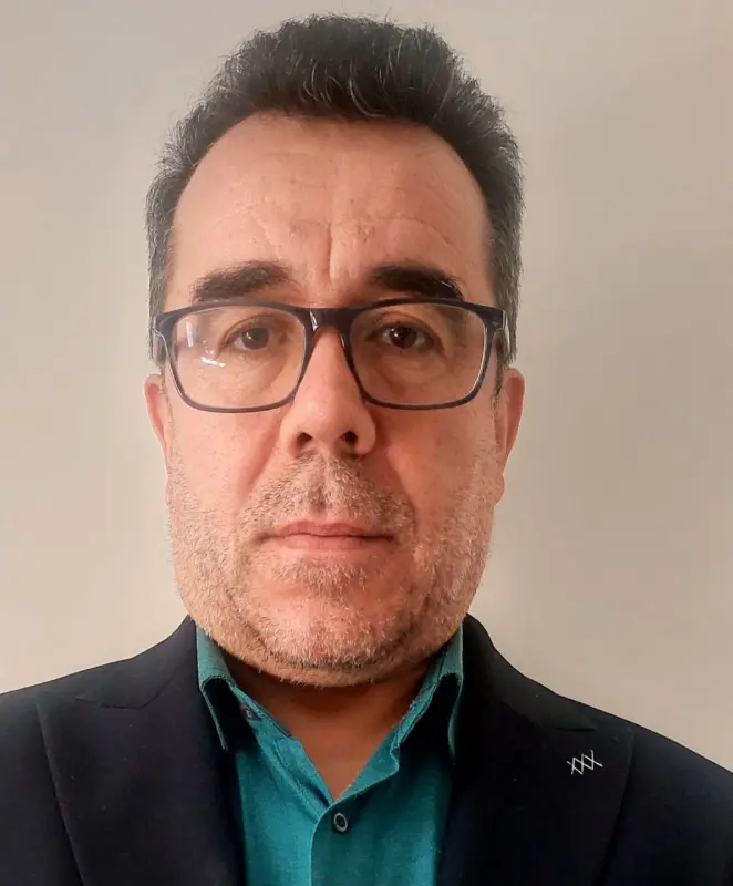 سیدحسین شاکری