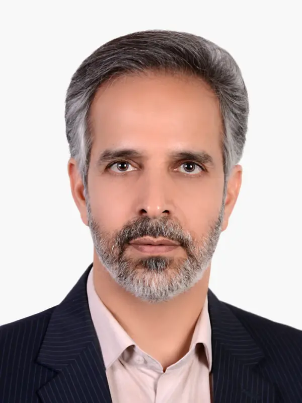 غلامحسین سنائی