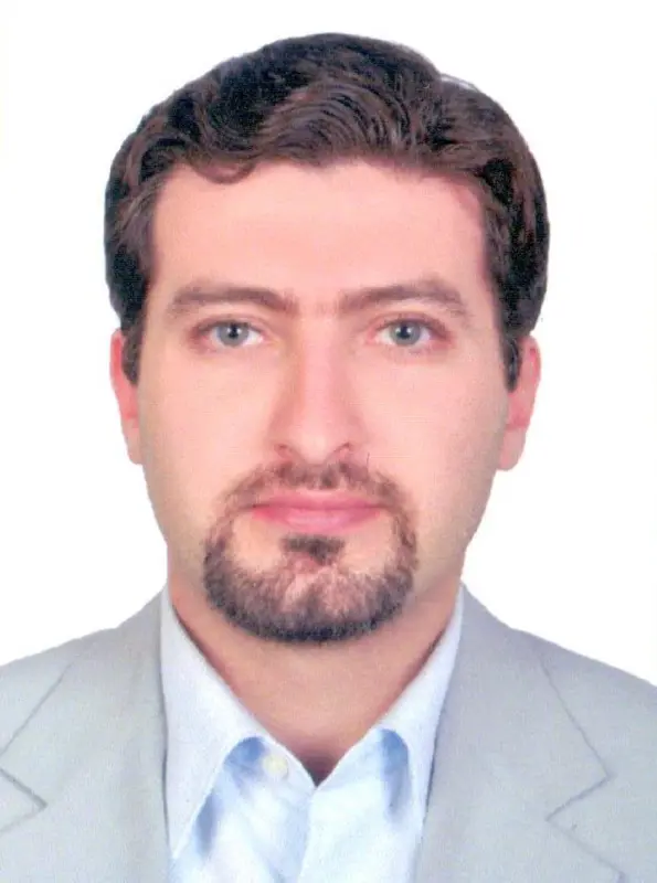 آرش ایزدی