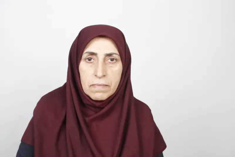 آمنه حسینزاده هتکه پشتی