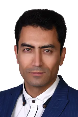رضا حقیقی فرد