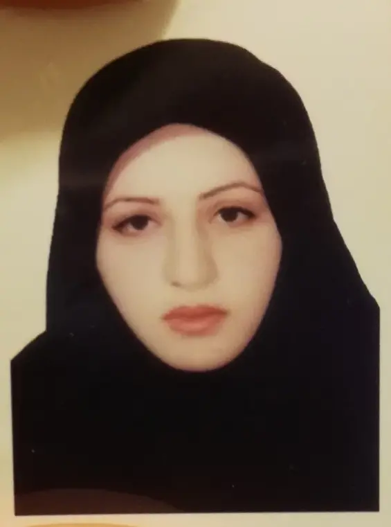 هانیه طاهری طهرانیان