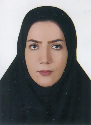 سارا پور منصور