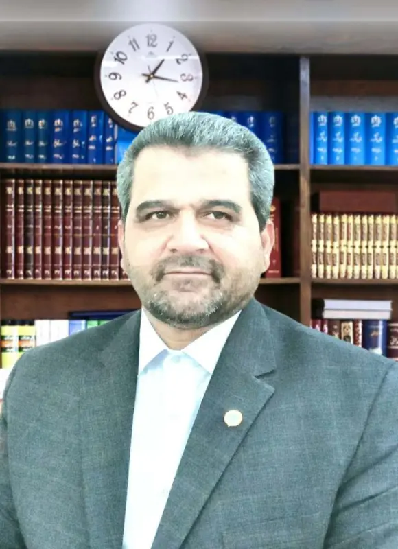 فریدون اکبرنیا