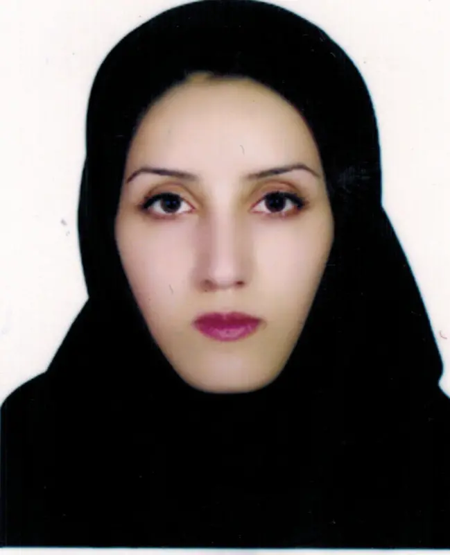 هانیه اسفندیاریان