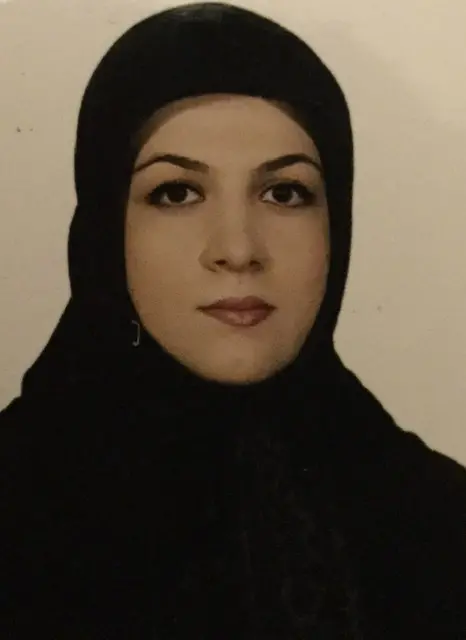 اذر مرواریدیان