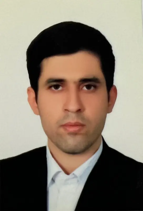 حامد اکبری