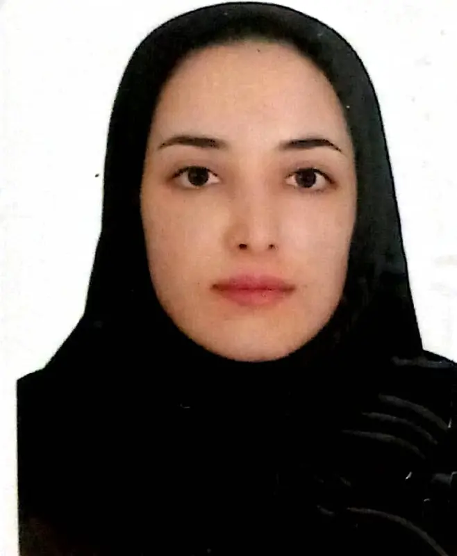 مریم فولادی نژاد