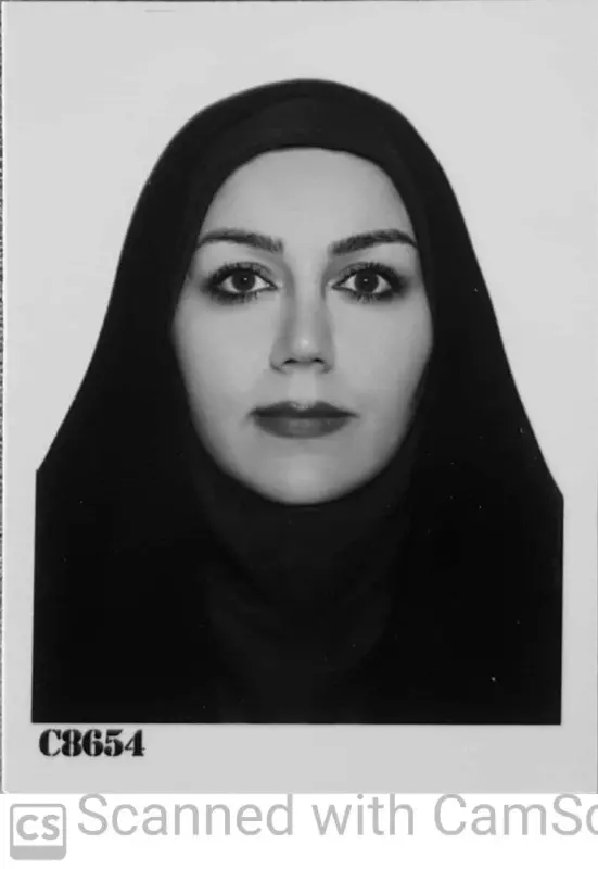 مریم فرزانه