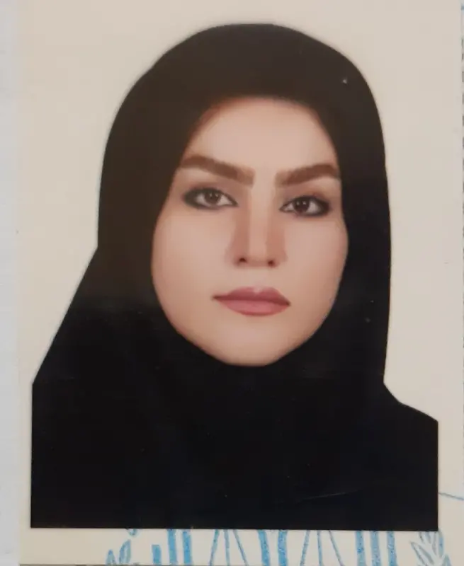 سمانه صادقیان دستگردی