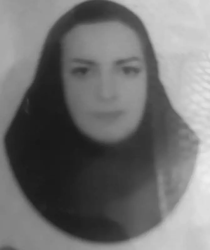 آزاده کارآموزیان