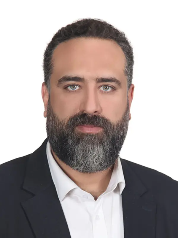 حامد خاکباز