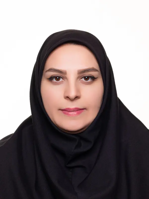 مریم احمدپور