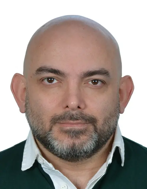 افشین کریمی فرد