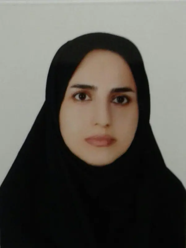 فاطمه طاری
