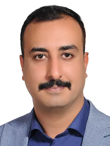 آرمین افشاری پور