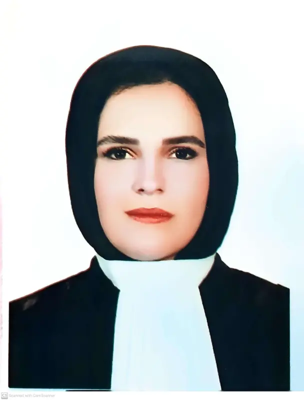 ساره تقی پور