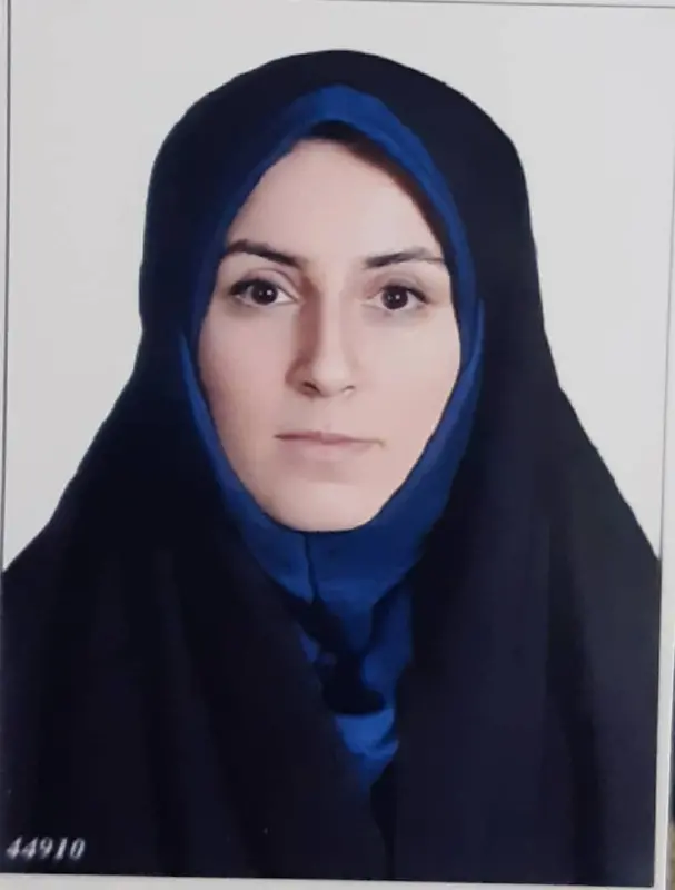 صنم یوسفی