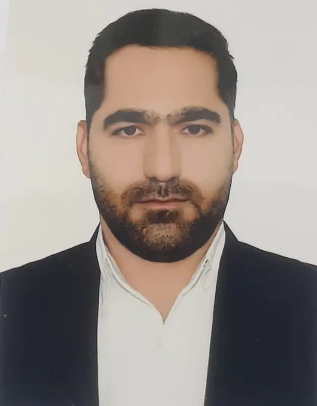 فرشاد شکرزاده