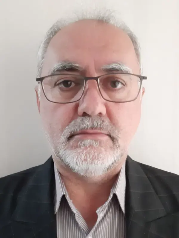 سید علی هاشمی