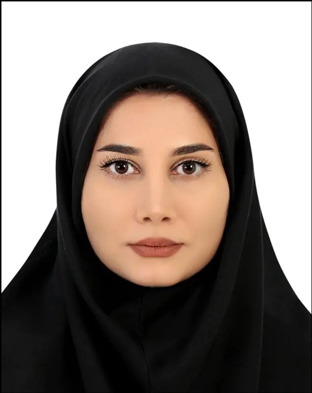 صالحه ناصری