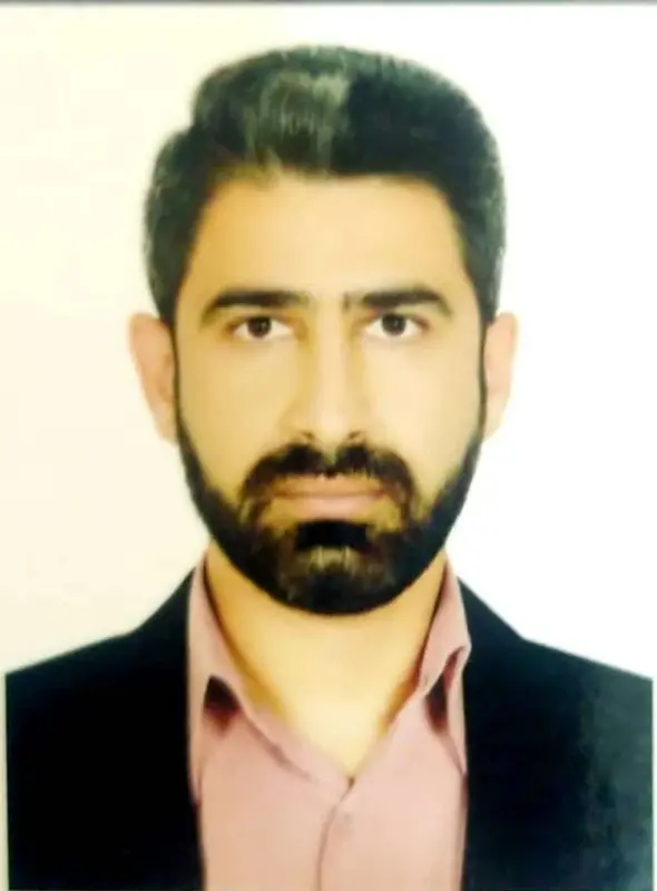 سیدفرزاد حسینی