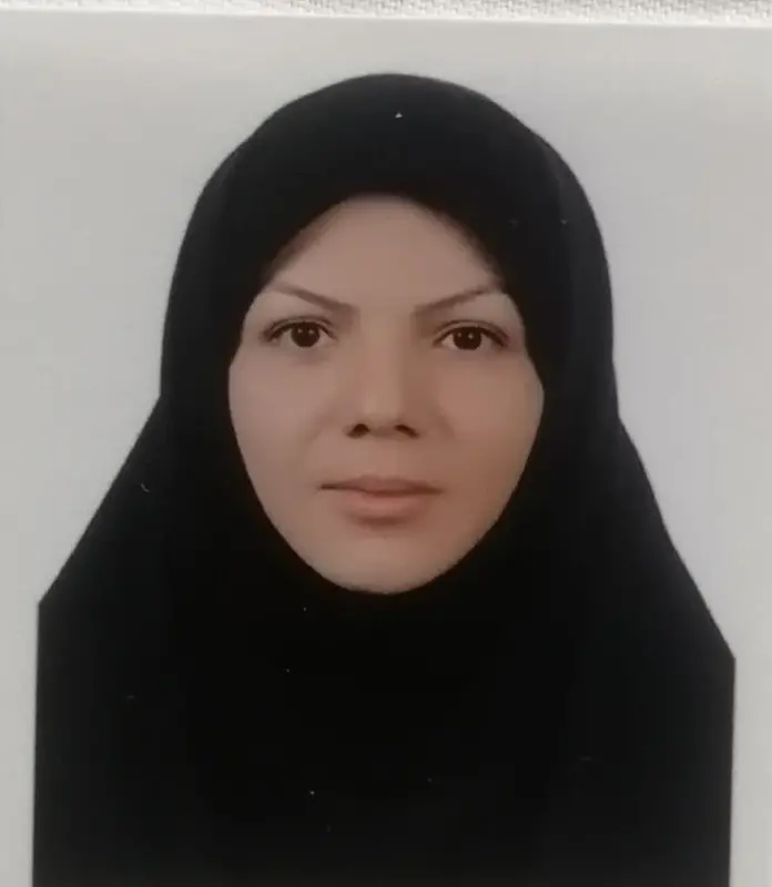 آزاده غفوری