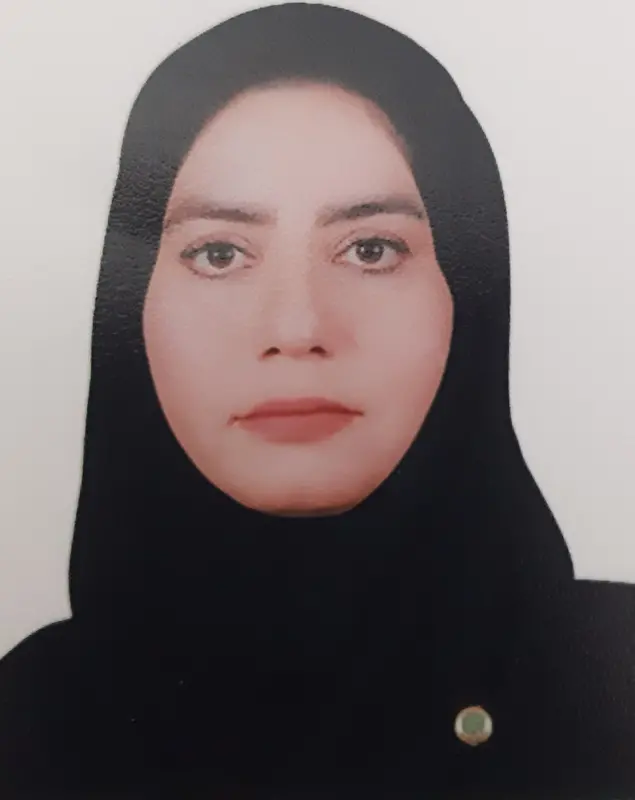 مینا احمدیان