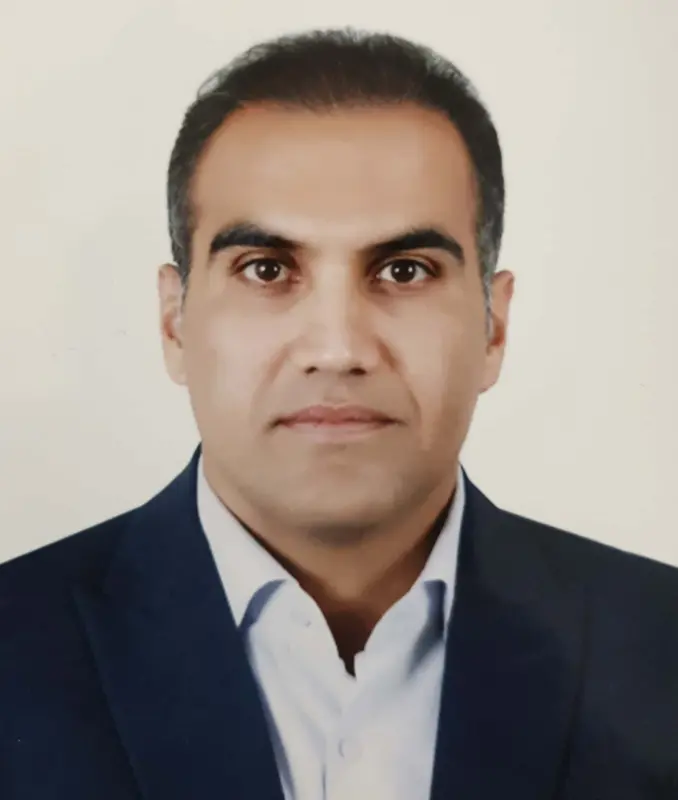 ایمان غفاری