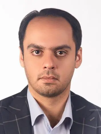 آرین قاسمی