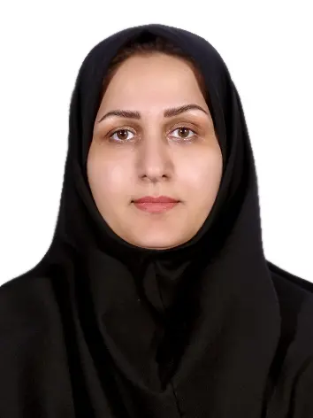 مریم منوچهری
