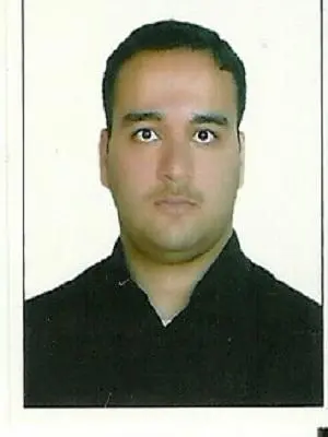 وحید صادقی مقبره