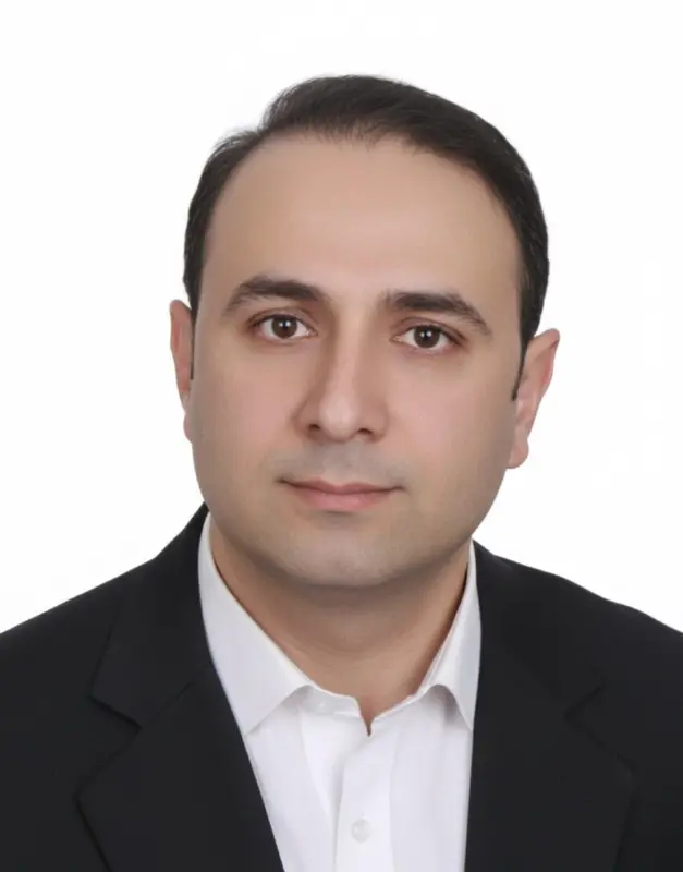 امید محمودی
